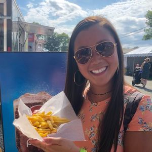 Meet your Posher, Natalie